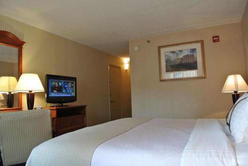 Days Hotel By Wyndham Williamsburg I-64 Zewnętrze zdjęcie
